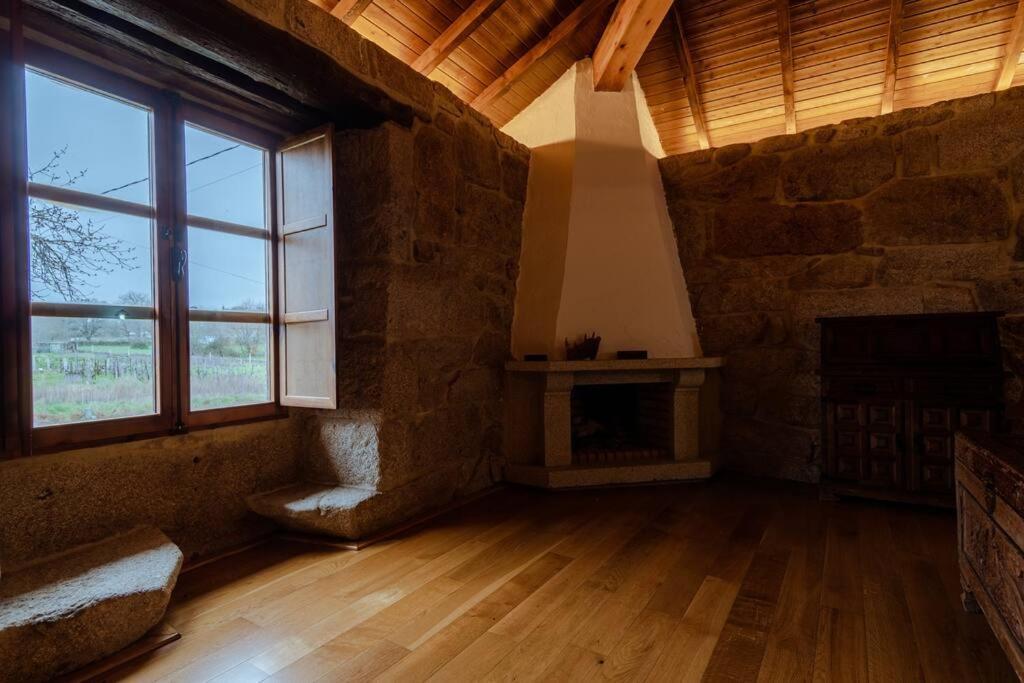 Casa De Campo Con Piscina, Entera O Por Habitaciones Amoeiro Extérieur photo