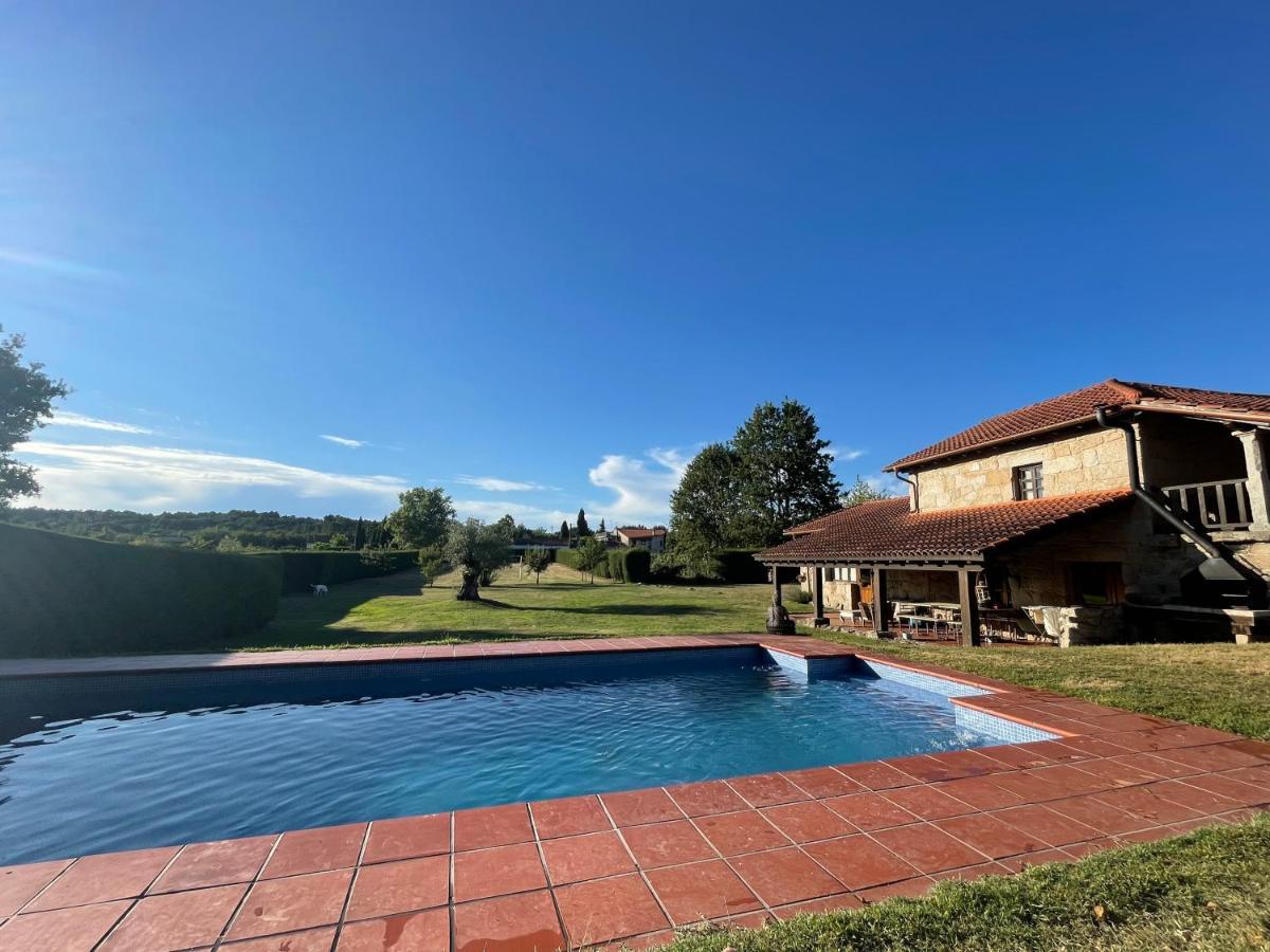 Casa De Campo Con Piscina, Entera O Por Habitaciones Amoeiro Extérieur photo